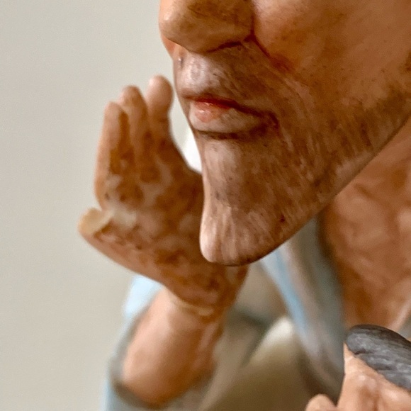 Vintage Pair Hand Painted Porcelain Asian Figurines - Picture 8 of 13